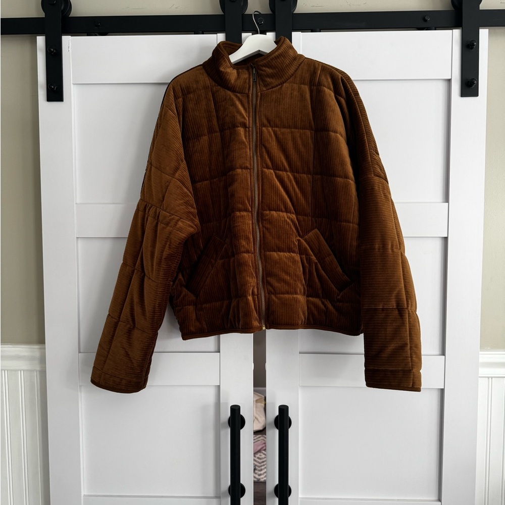 NWT Forever 21 Tan Quilted Jacket